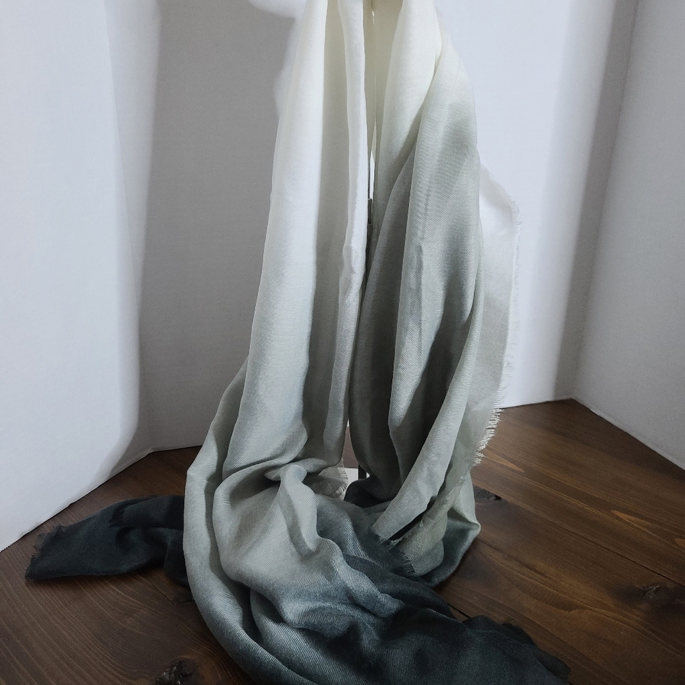 CUSHNIE Horizon Ombre Scarf - Picture 7 of 10